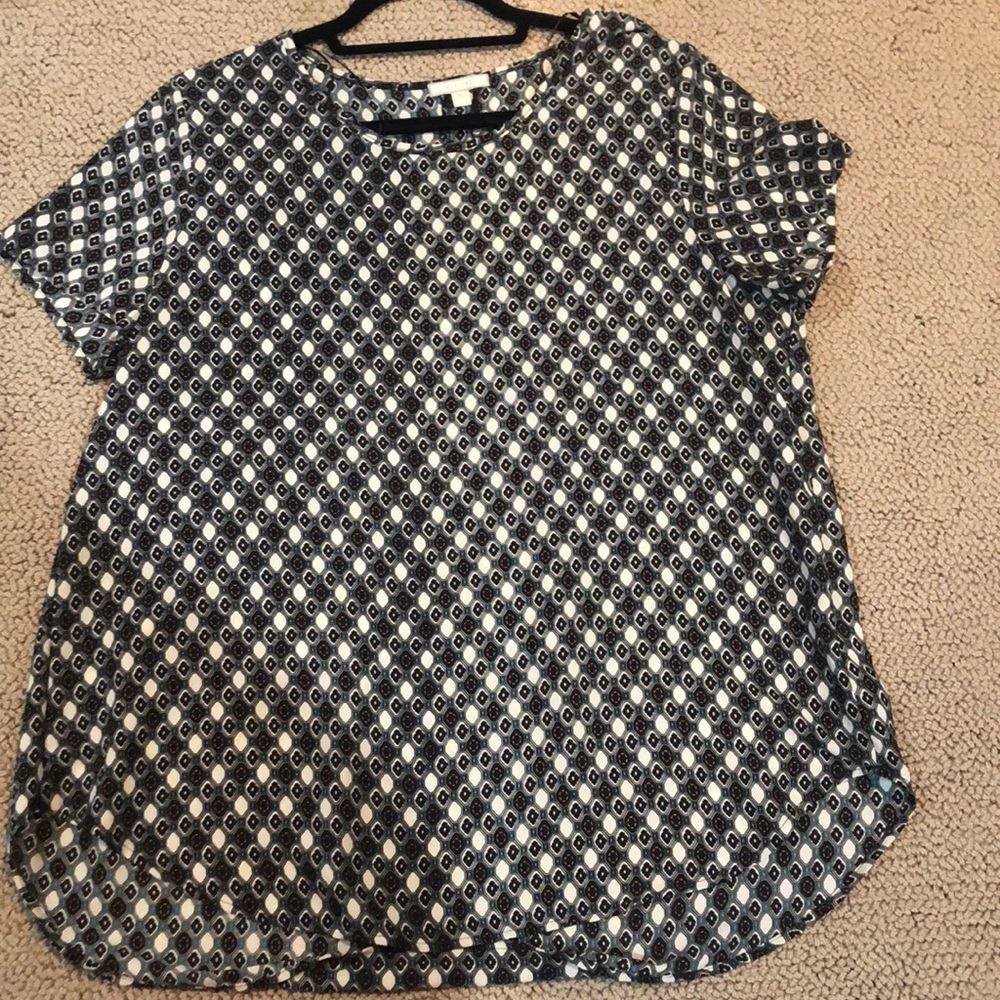 Patterned silky short sleeve top